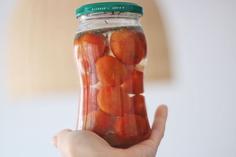 Tomates cherry fermentados